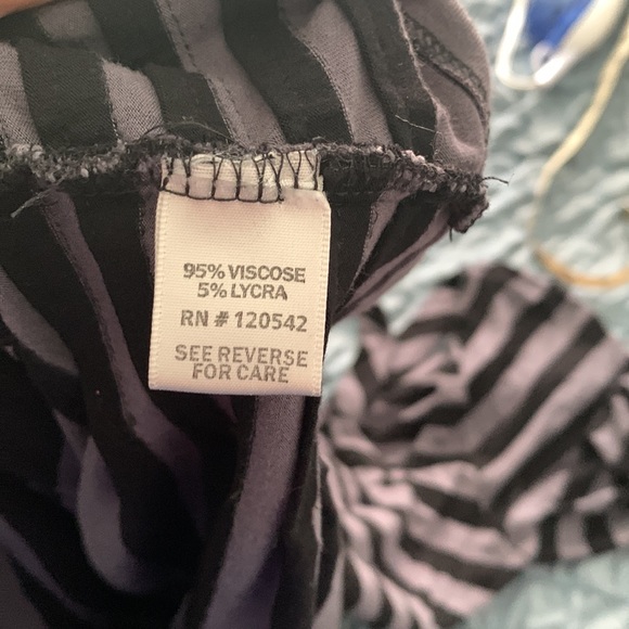 Striped Top❄️ - Picture 4 of 5